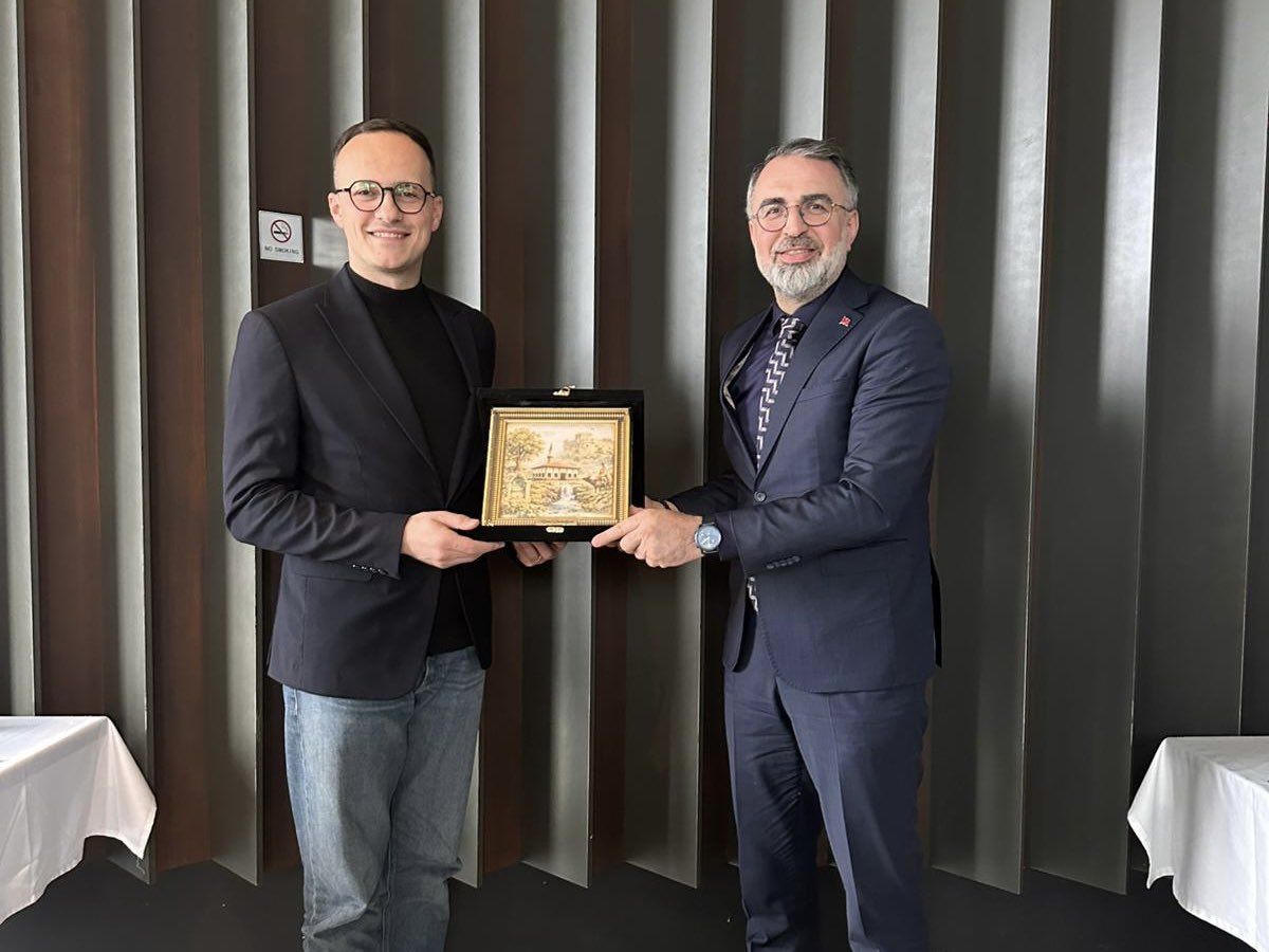 kıymetli dostlarımızla bir dizi ziyaret ve program gerçekleştirdik.