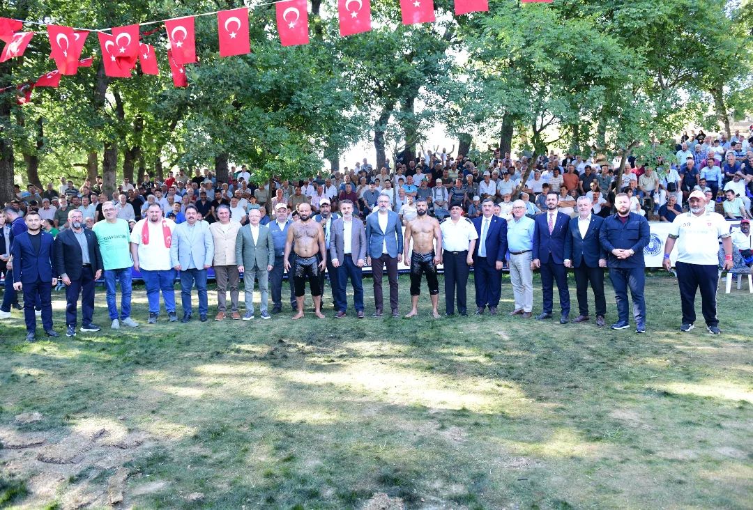 Davullar sustu, dualar edildi, kispetler çözüldü.
